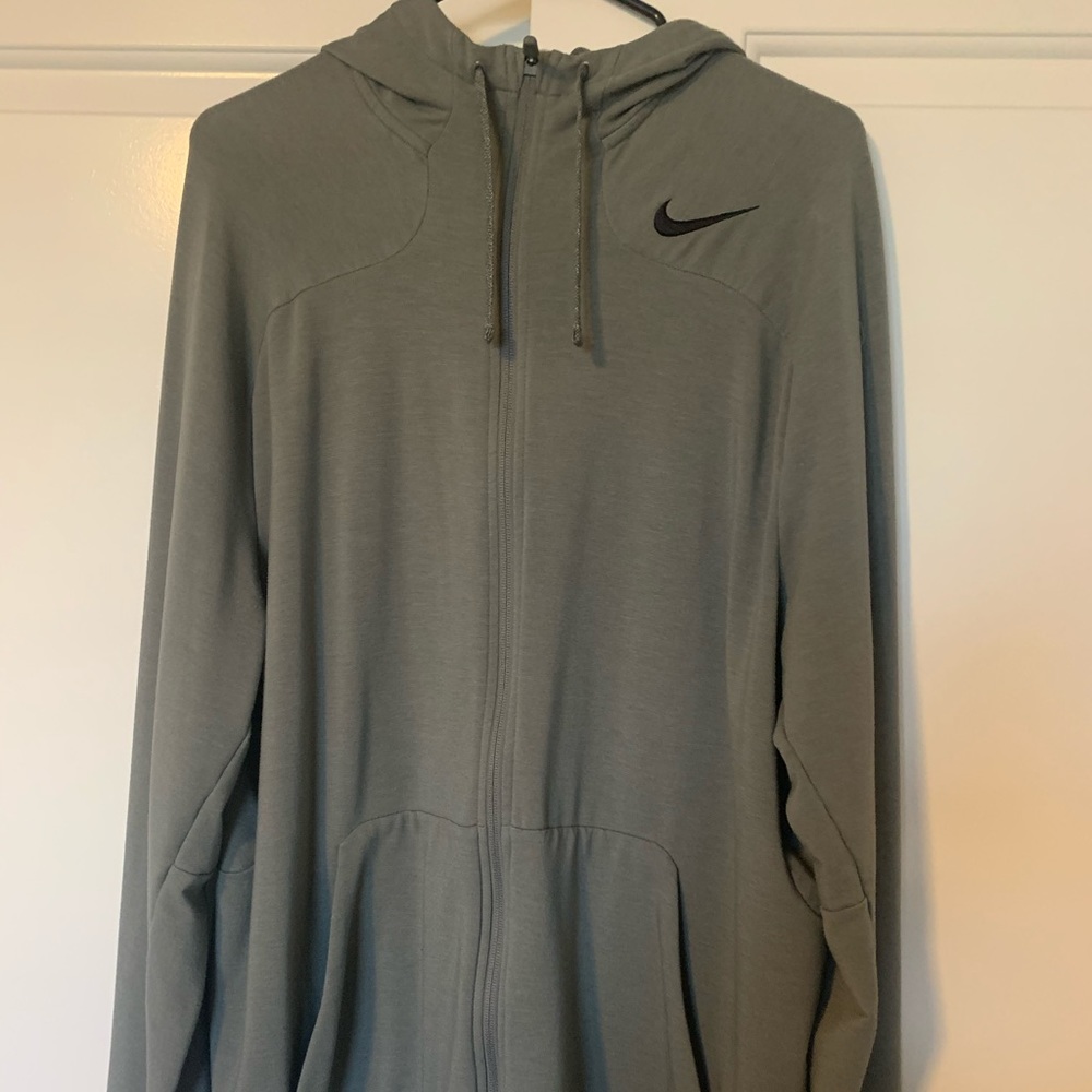 Nike Dri Fit Zip Up Jacket